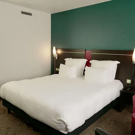 Golden Tulip Roissy Witz 4*