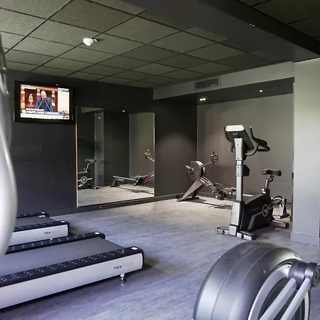 Golden Tulip Roissy Witz Hotel 4*