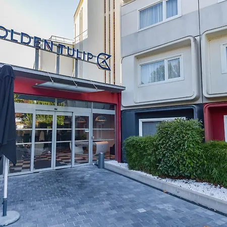فندق Golden Tulip Roissy Witz سان تويتْسْ