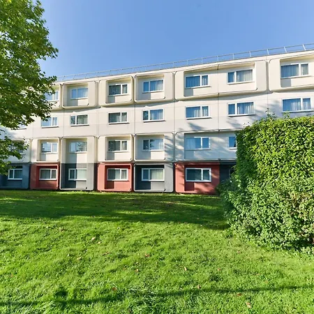 Golden Tulip Roissy Witz
