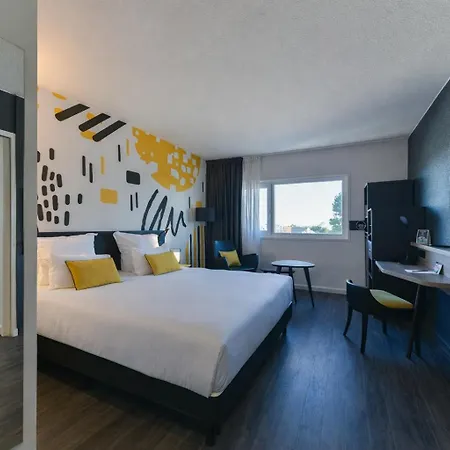 Golden Tulip Roissy Witz فندق