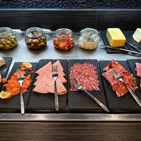 Golden Tulip Roissy Witz Saint-Witz