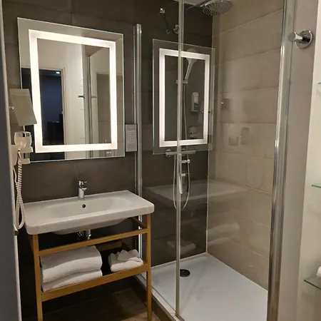 Hotel Golden Tulip Roissy Witz 4*