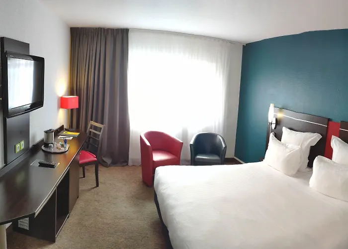 Golden Tulip Roissy Witz Hotel