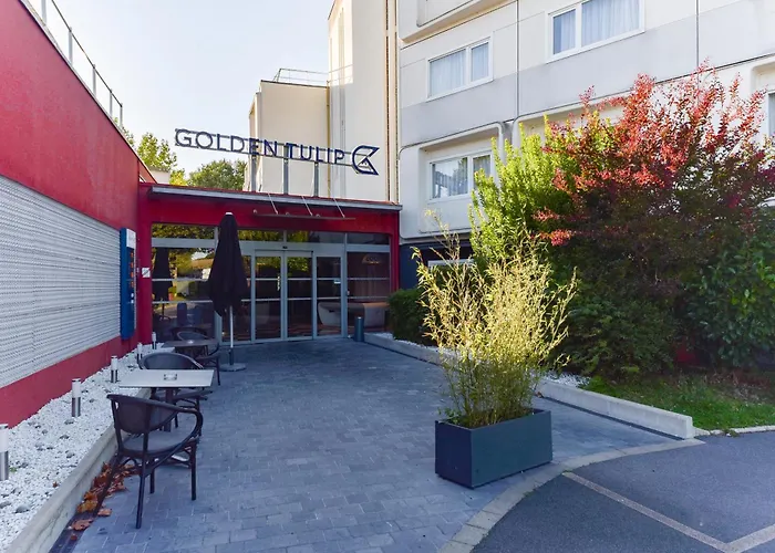 Golden Tulip Roissy Witz Hotel 4*